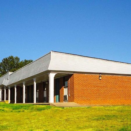 Budget Inn Franklinton Zewnętrze zdjęcie
