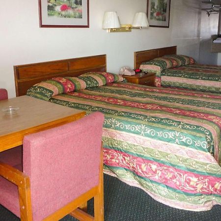 Budget Inn Franklinton Zewnętrze zdjęcie