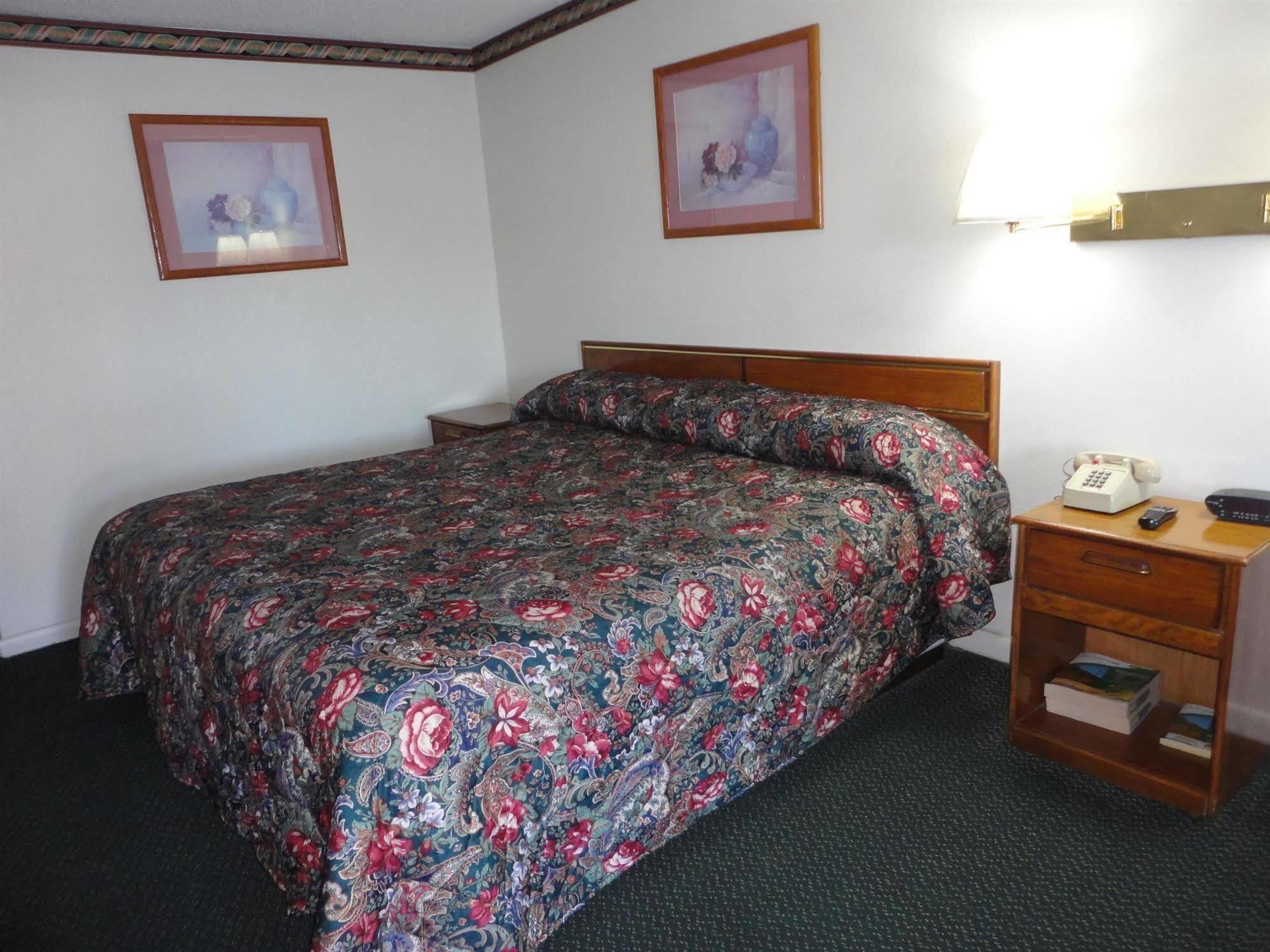 Budget Inn Franklinton Zewnętrze zdjęcie