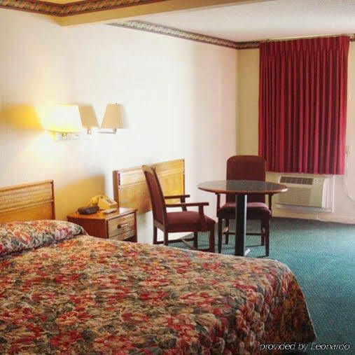 Budget Inn Franklinton Zewnętrze zdjęcie